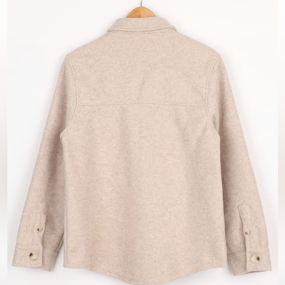 Lulu’s Beige shacket - Picture 3 of 6